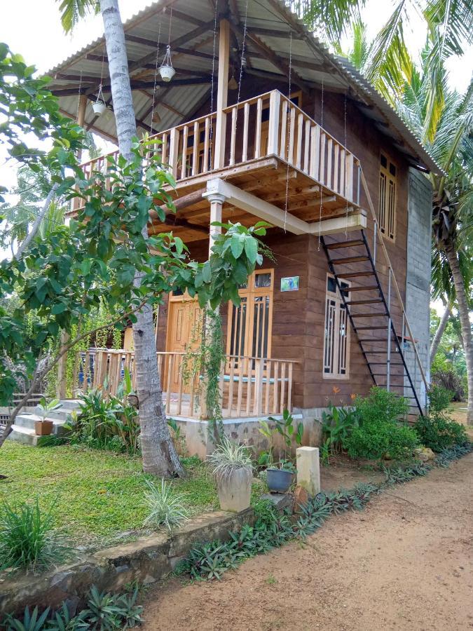 Coconut Island Yala Safari Place Tissamaharama Exterior photo